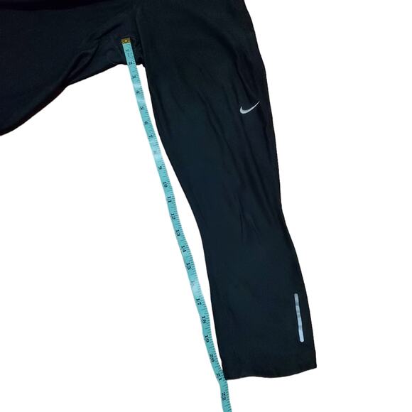 Nike Dri-Fit Black Capri Compression Leggings Women's Size Extra Small - Picture 14 of 14